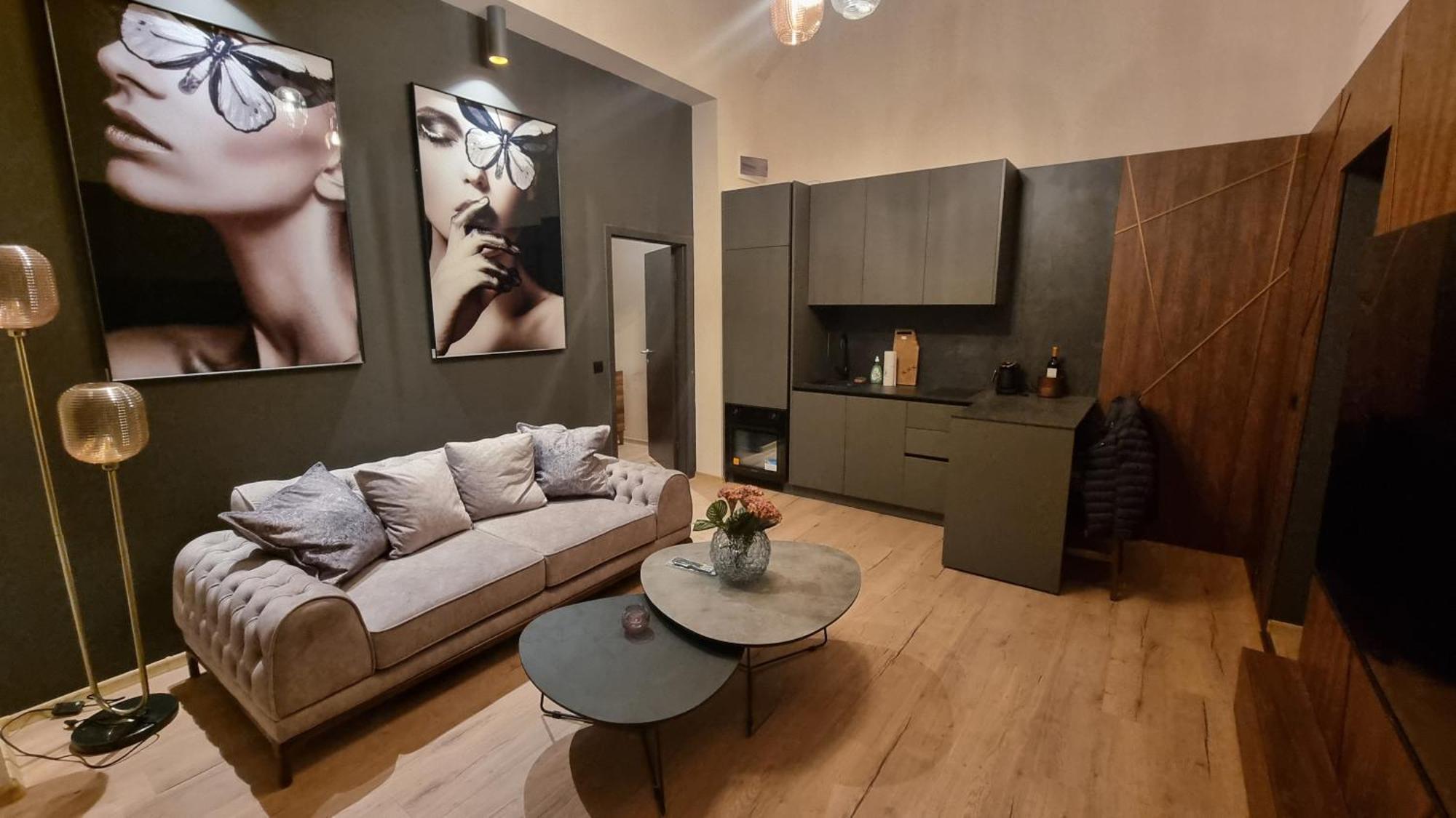 Tresor Delux Apartment Osijek